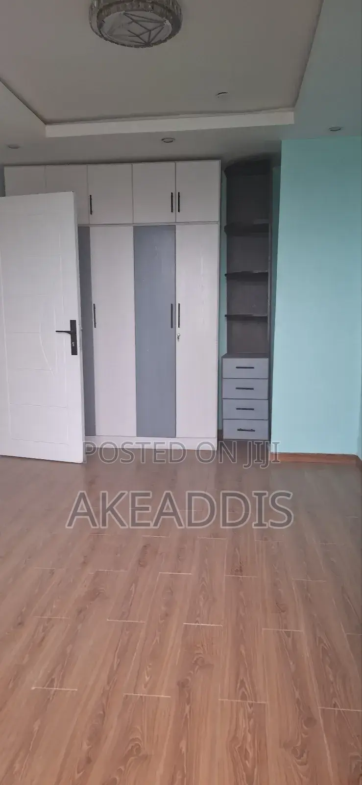 Furnished 2bdrm Condo in Megenegn Turist, Bole for sale