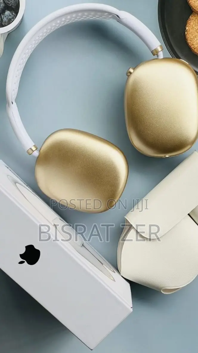  *Apple Airpods Max*. 