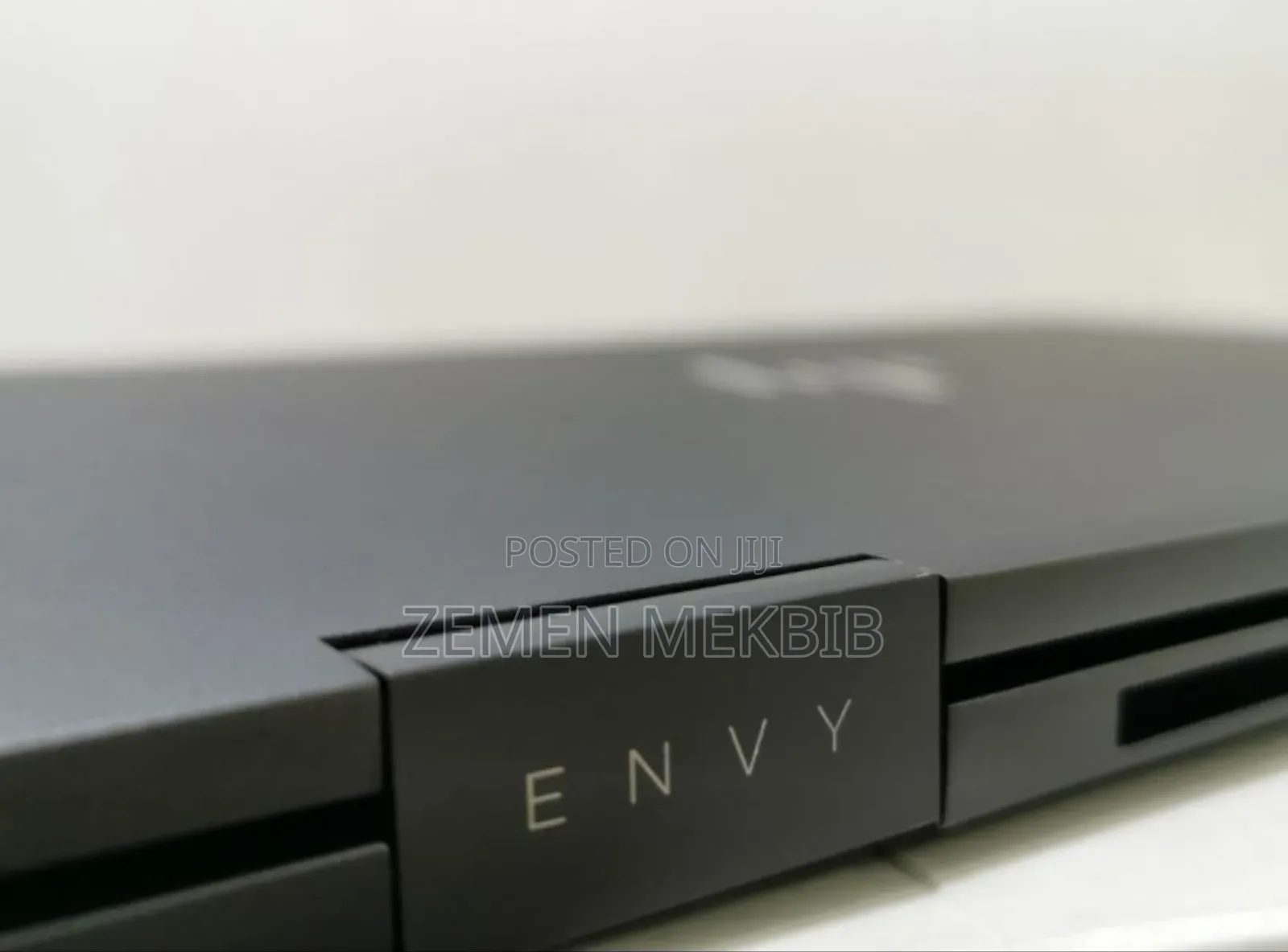 New Laptop HP Envy X360 16GB AMD Ryzen 7 SSD 512GB