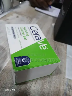 Ceravi Hydrating Cleanser Bar