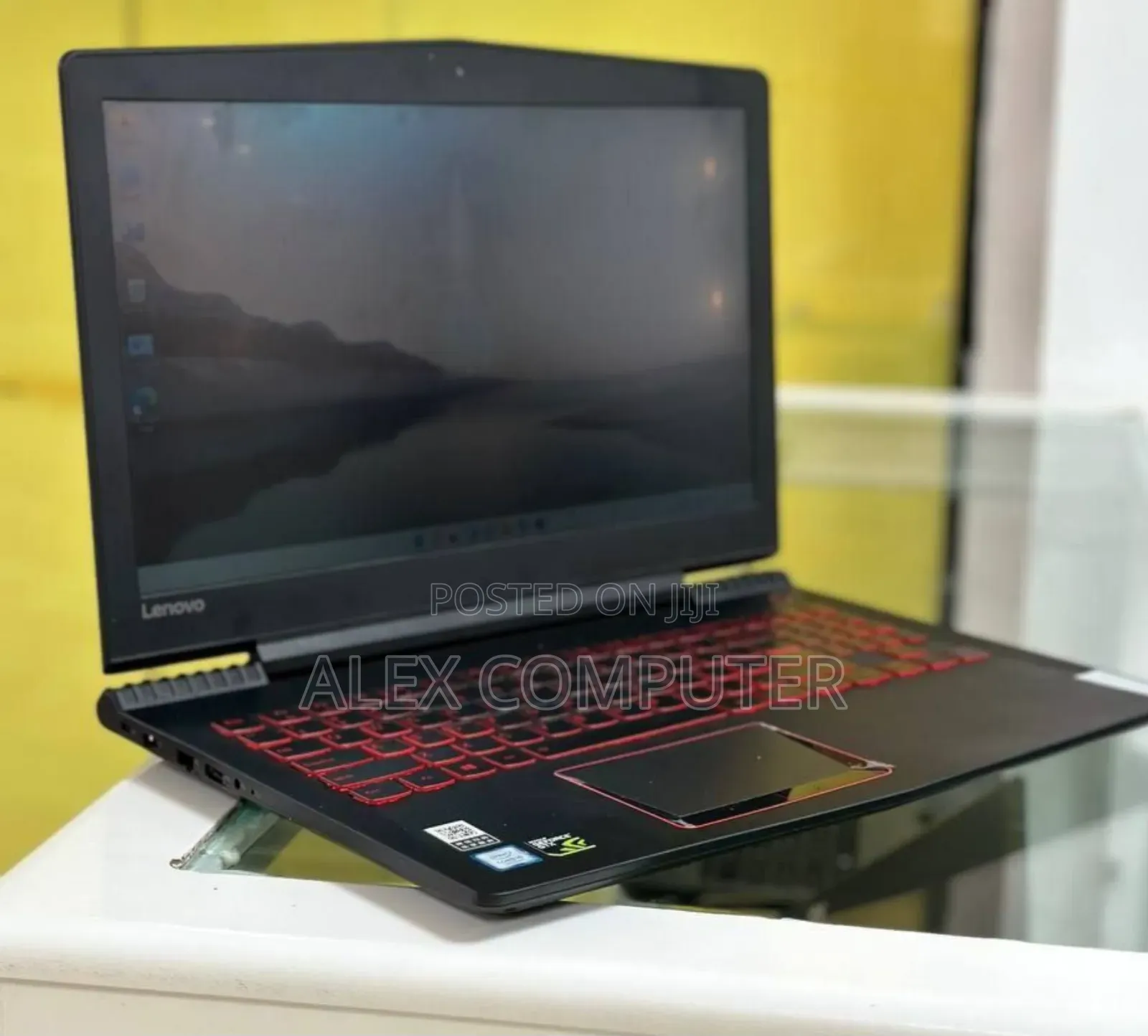 New Laptop Lenovo Legion Y520 8GB Intel Core I7 HDD 2T