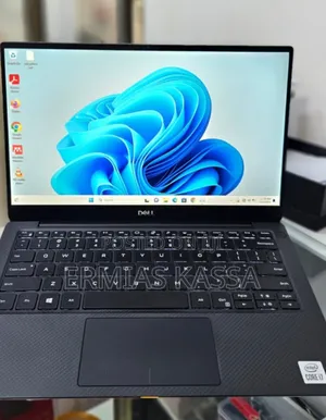 New Laptop Dell XPS 13 16GB Intel Core I7 SSD 512GB