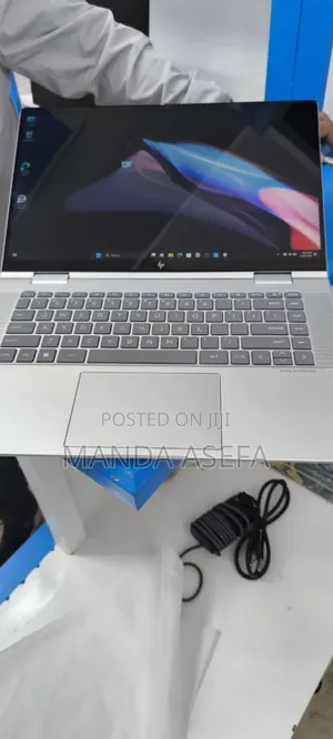 New Laptop HP Envy X360 16GB Intel Core I7 SSD 512GB
