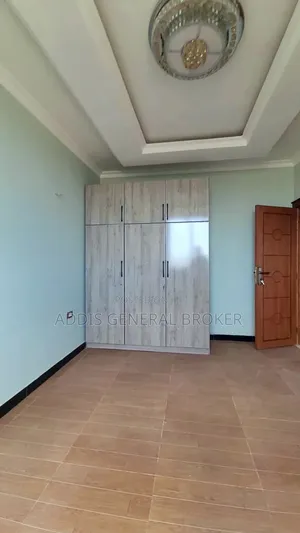 3bdrm Apartment in ሀይሌ ጋርመንት, Nifas Silk-Lafto for sale