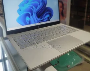 New Laptop HP Envy 14 16GB Intel Core I7 SSD 512GB