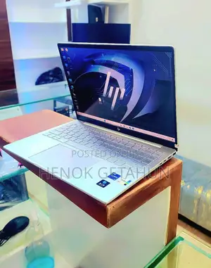 New Laptop HP Pavilion 15 16GB Intel Core I5 SSD 1T