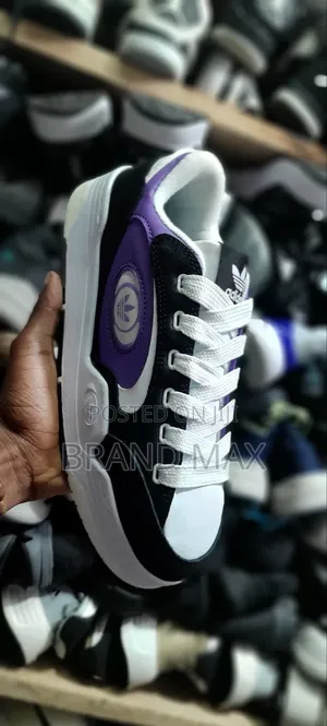 Photo - Adidas Originals Adi2000 Master Quality