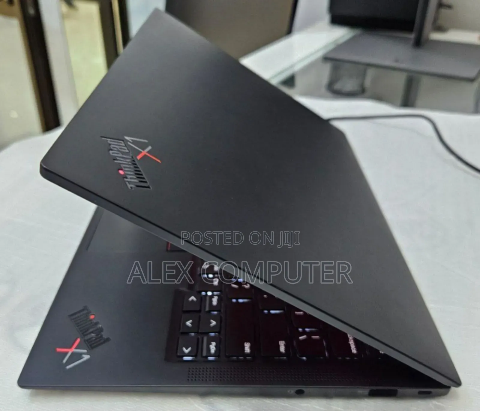 New Laptop Lenovo ThinkPad X1 Carbon 16GB Intel Core I7 SSD 512GB