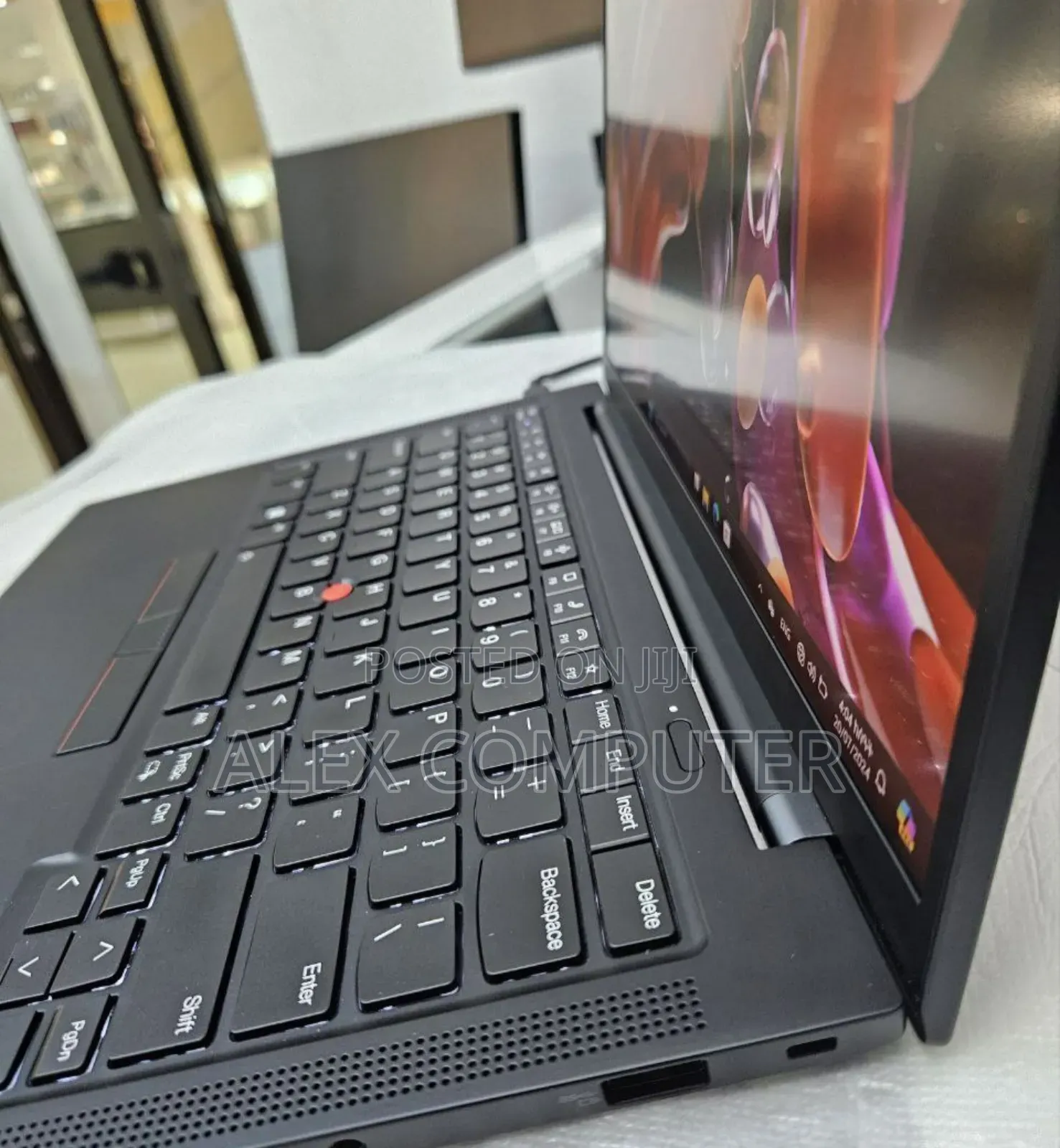 New Laptop Lenovo ThinkPad X1 Carbon 16GB Intel Core I7 SSD 512GB