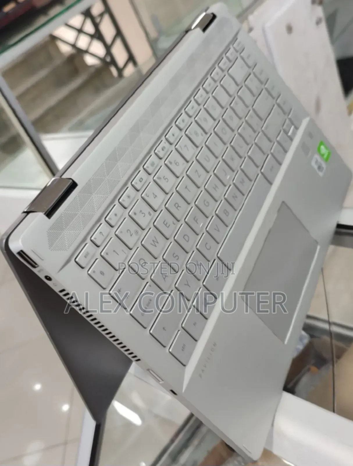 New Laptop HP Pavilion 14 16GB Intel Core I7 SSD 512GB
