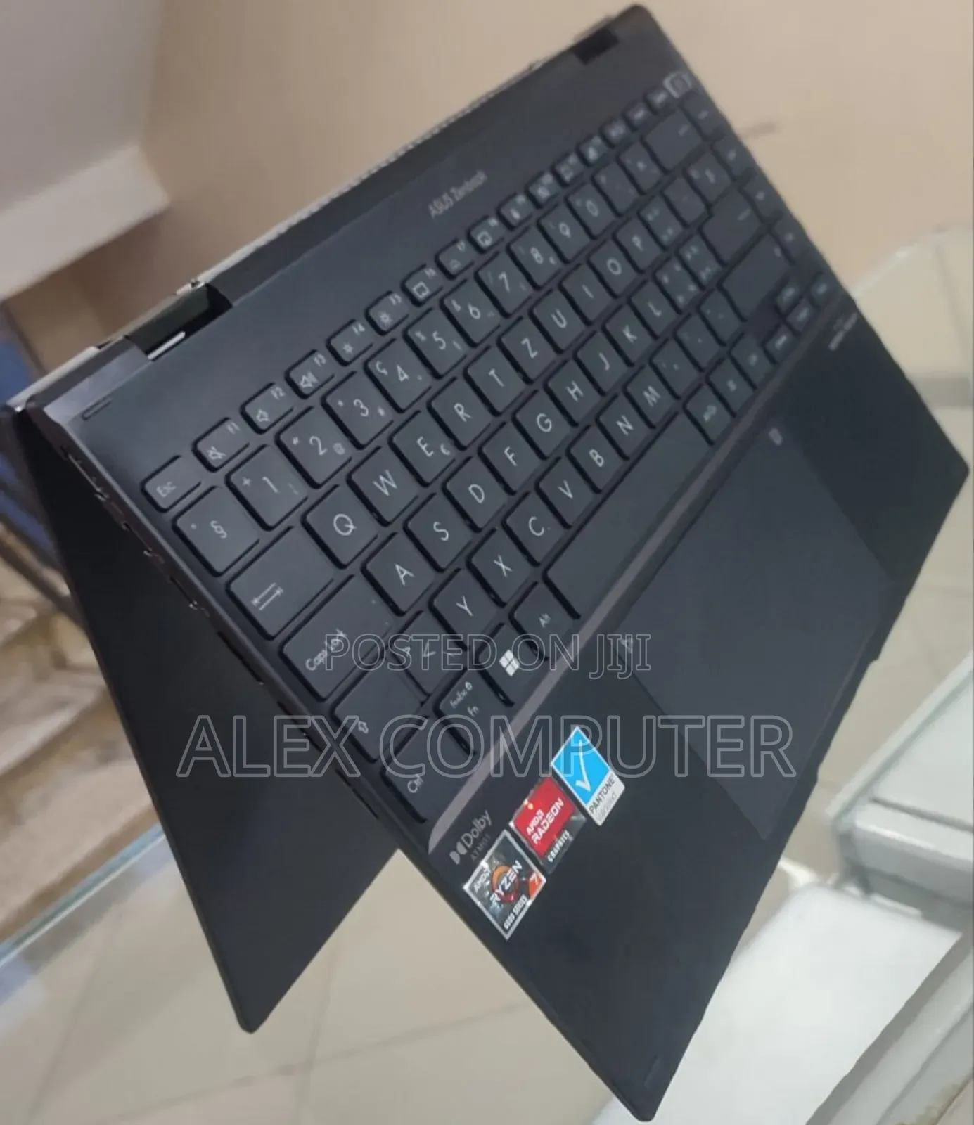 New Laptop Asus ZenBook Flip 14 UX461UA 16GB AMD Ryzen 7 SSD 512GB