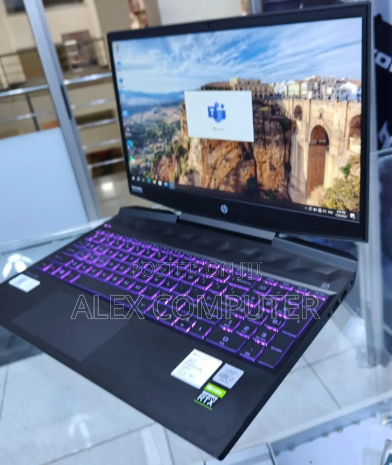 New Laptop HP Pavilion 15 16GB Intel Core I7 SSD 512GB