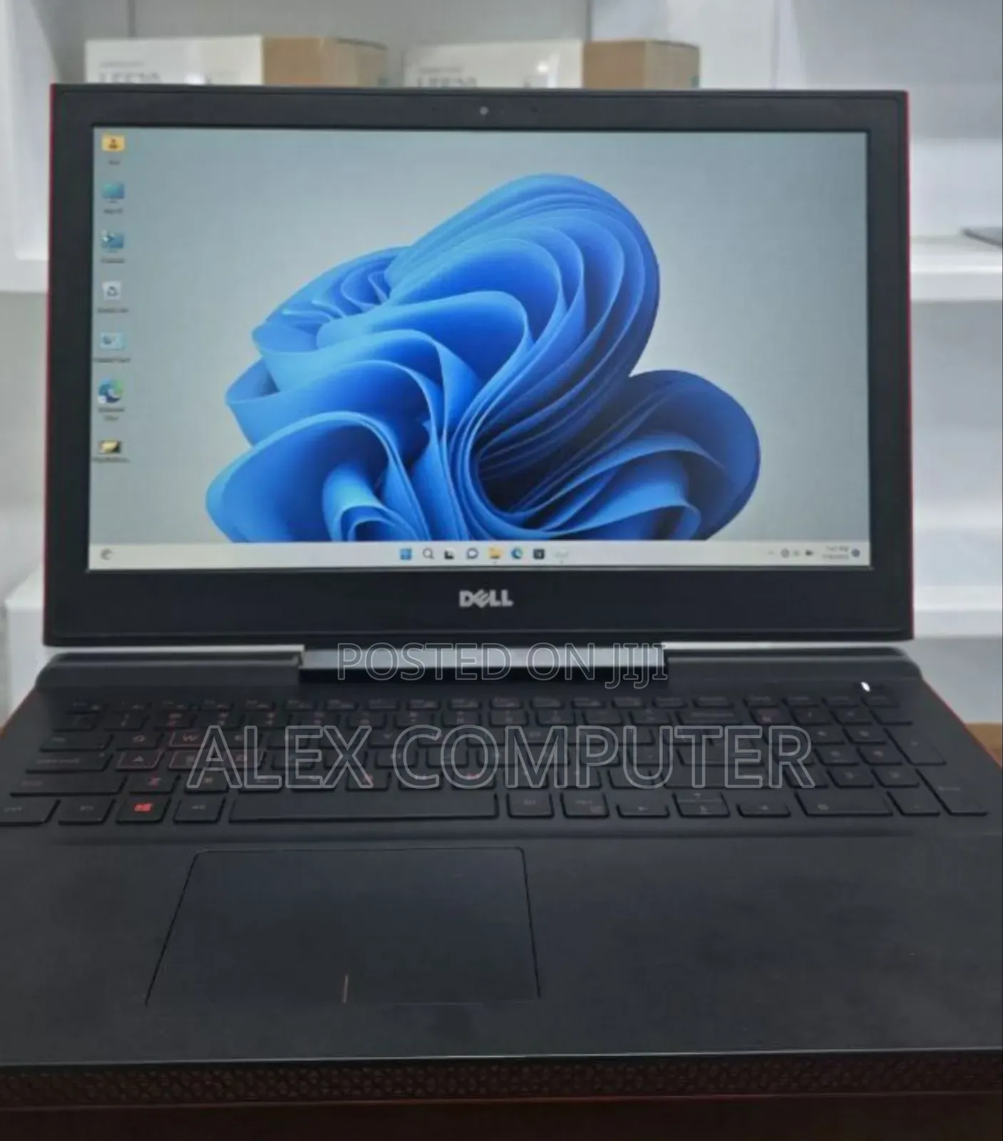 New Laptop Dell G15 5511 8GB Intel Core I7 HDD 1T