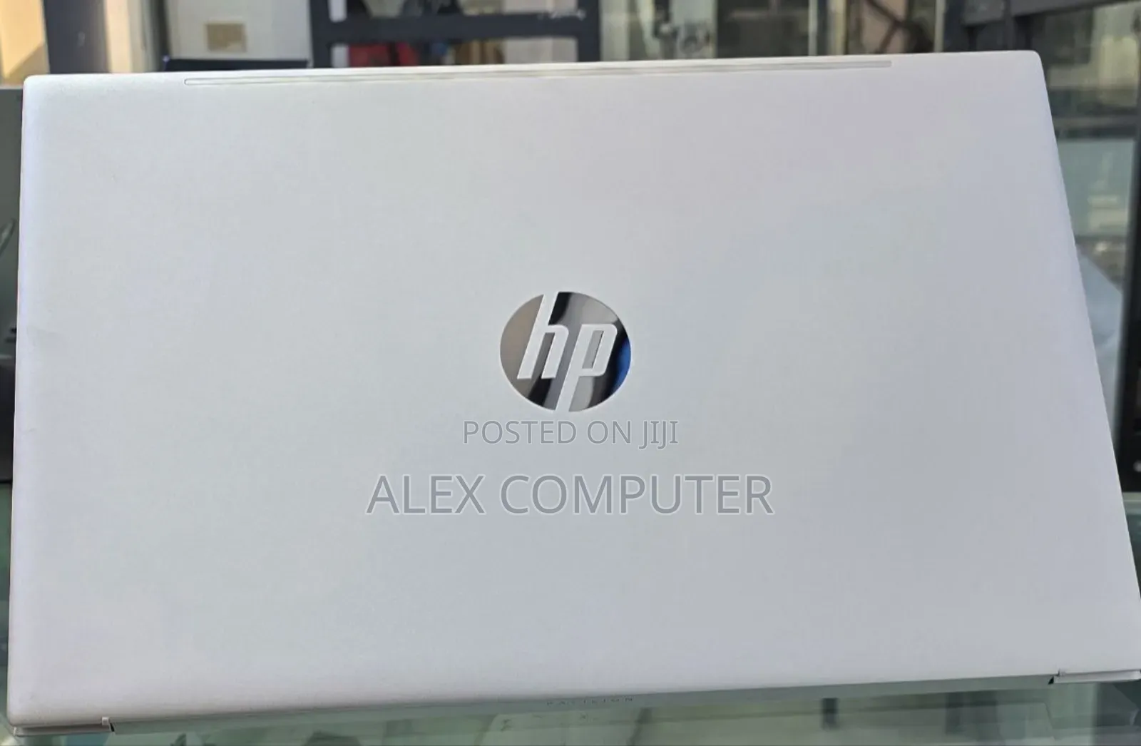 New Laptop HP Pavilion 15 8GB Intel Core I5 SSD 512GB