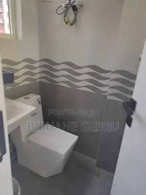 2bedroom40/60 Condimnum Rent