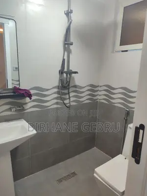 2bedroom40/60 Condimnum Rent