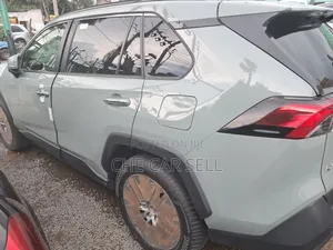 New Toyota RAV4 Limited AWD 2023