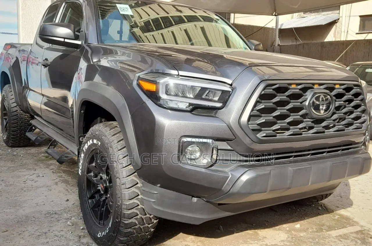 New Toyota Tacoma 2022 Black