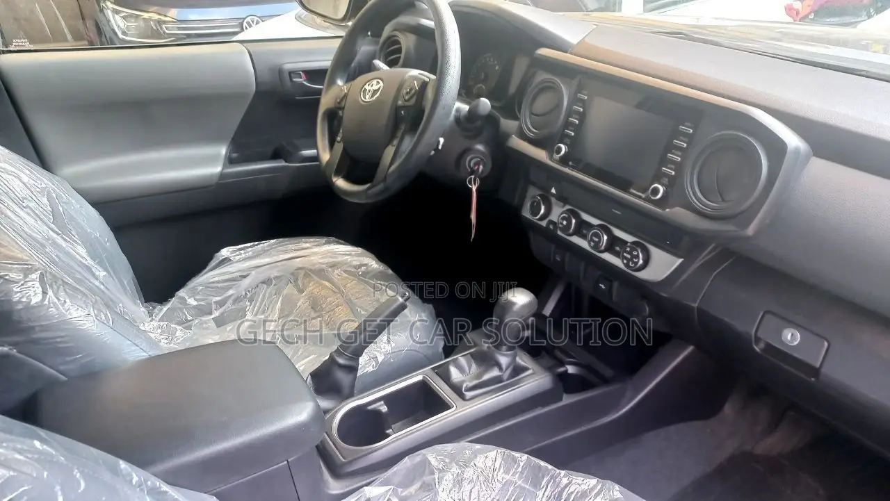 New Toyota Tacoma 2022 Black