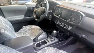 New Toyota Tacoma 2022 Black