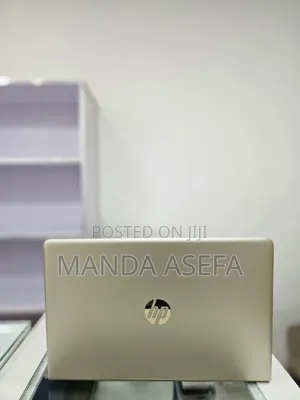 New Laptop HP Pavilion 15 8GB Intel Core I5 SSD 128GB