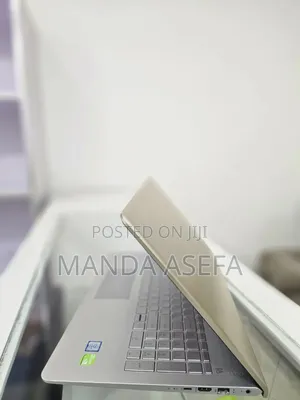 New Laptop HP Pavilion 15 8GB Intel Core I5 SSD 128GB