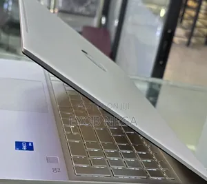 New Laptop HP Pavilion 15 8GB Intel Core I5 SSD 512GB