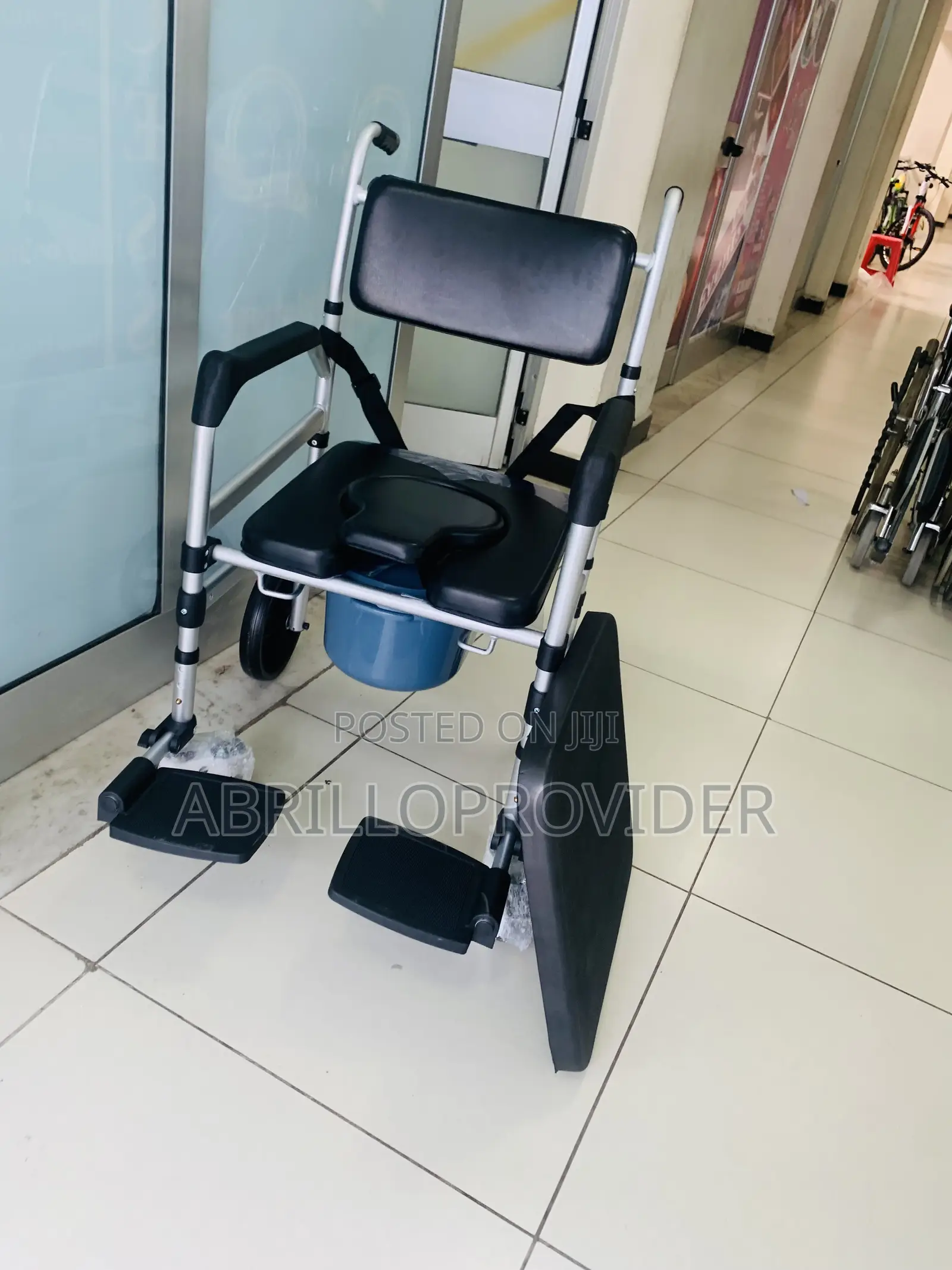 4-in-1 Bedside Commode Shower Wheelchair, Mobile