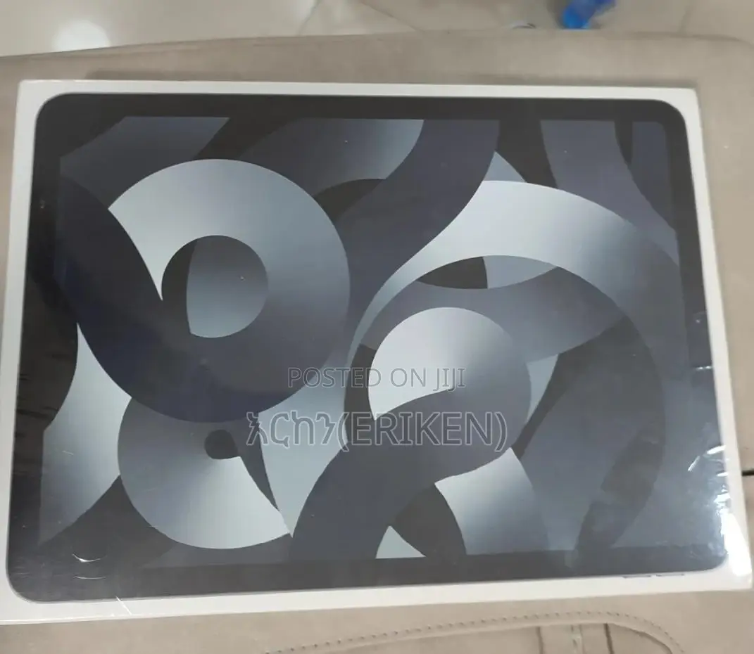 New Laptop Apple MacBook Air 2023 M2 8GB Intel Core I5 SSD 256GB