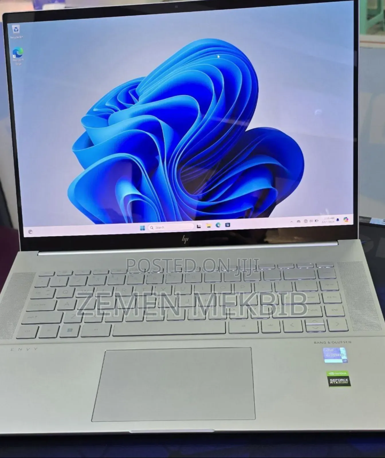 New Laptop HP Envy X360 16GB Intel Core I9 SSD 512GB