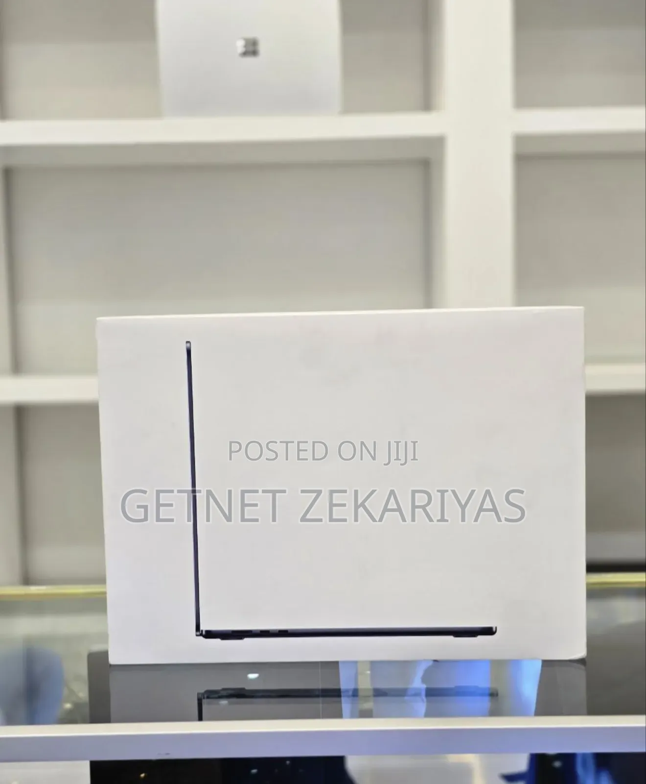 New Laptop Apple MacBook Air 2024 M3 15-Inch 8GB Apple M3 SSD 512GB