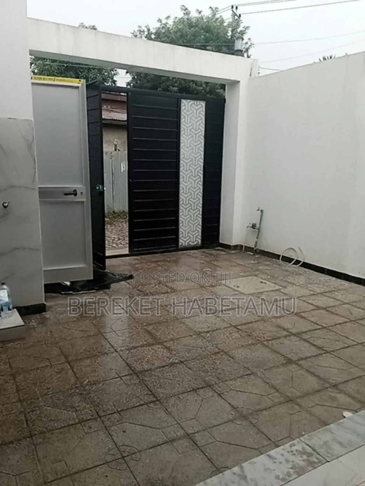 Furnished 6bdrm Villa in አዲስ አበባ, Nifas Silk-Lafto for sale