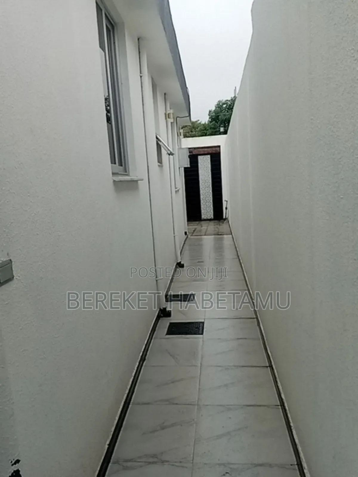 Furnished 6bdrm Villa in አዲስ አበባ, Nifas Silk-Lafto for sale