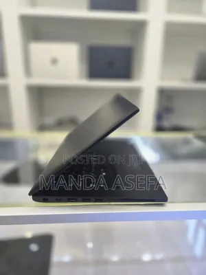 New Laptop Dell 8GB Intel Core I7 SSD 512GB