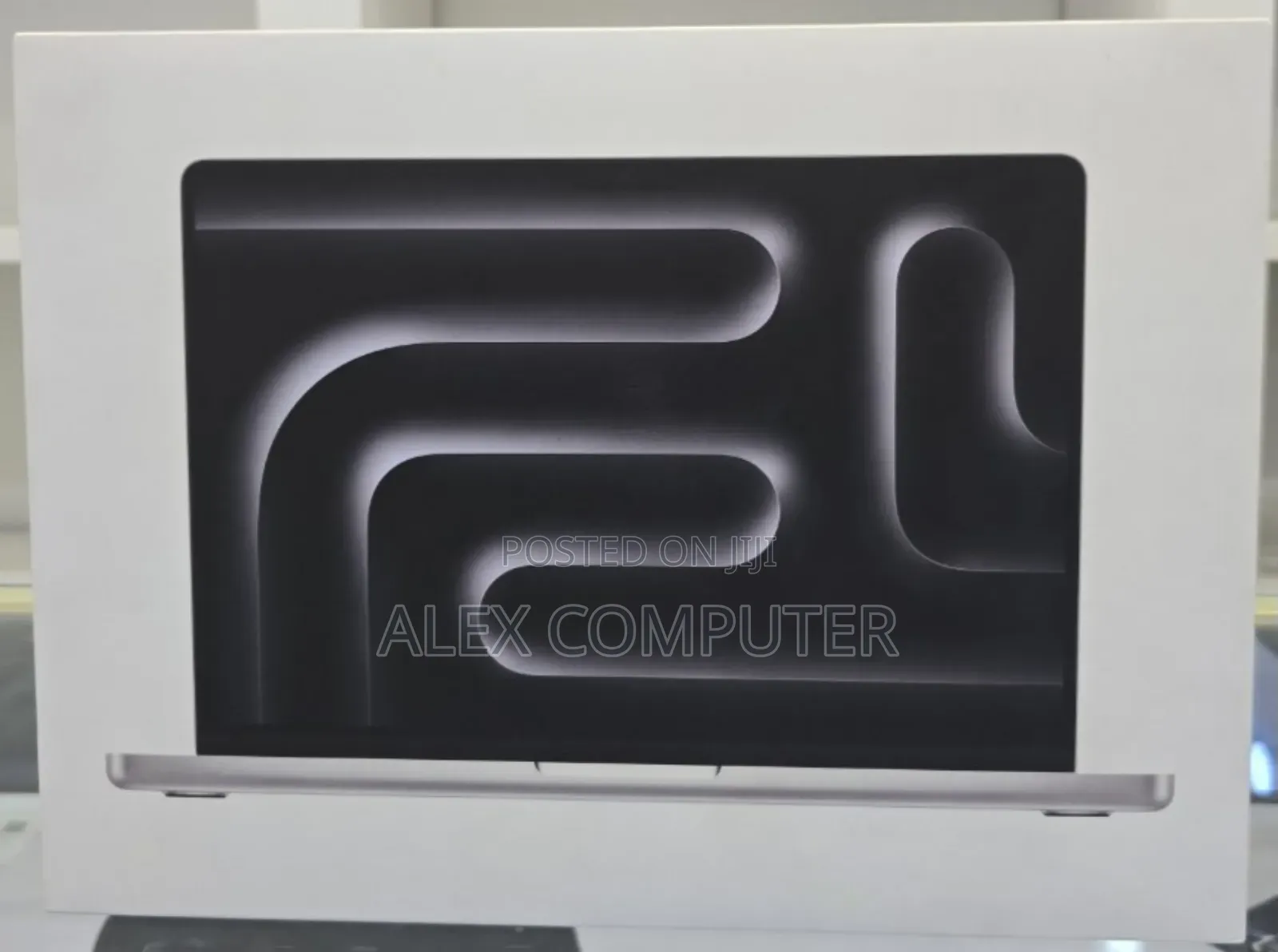 New Laptop Apple MacBook Pro 2023 M3 14-Inch 8GB Apple M3 SSD 512GB