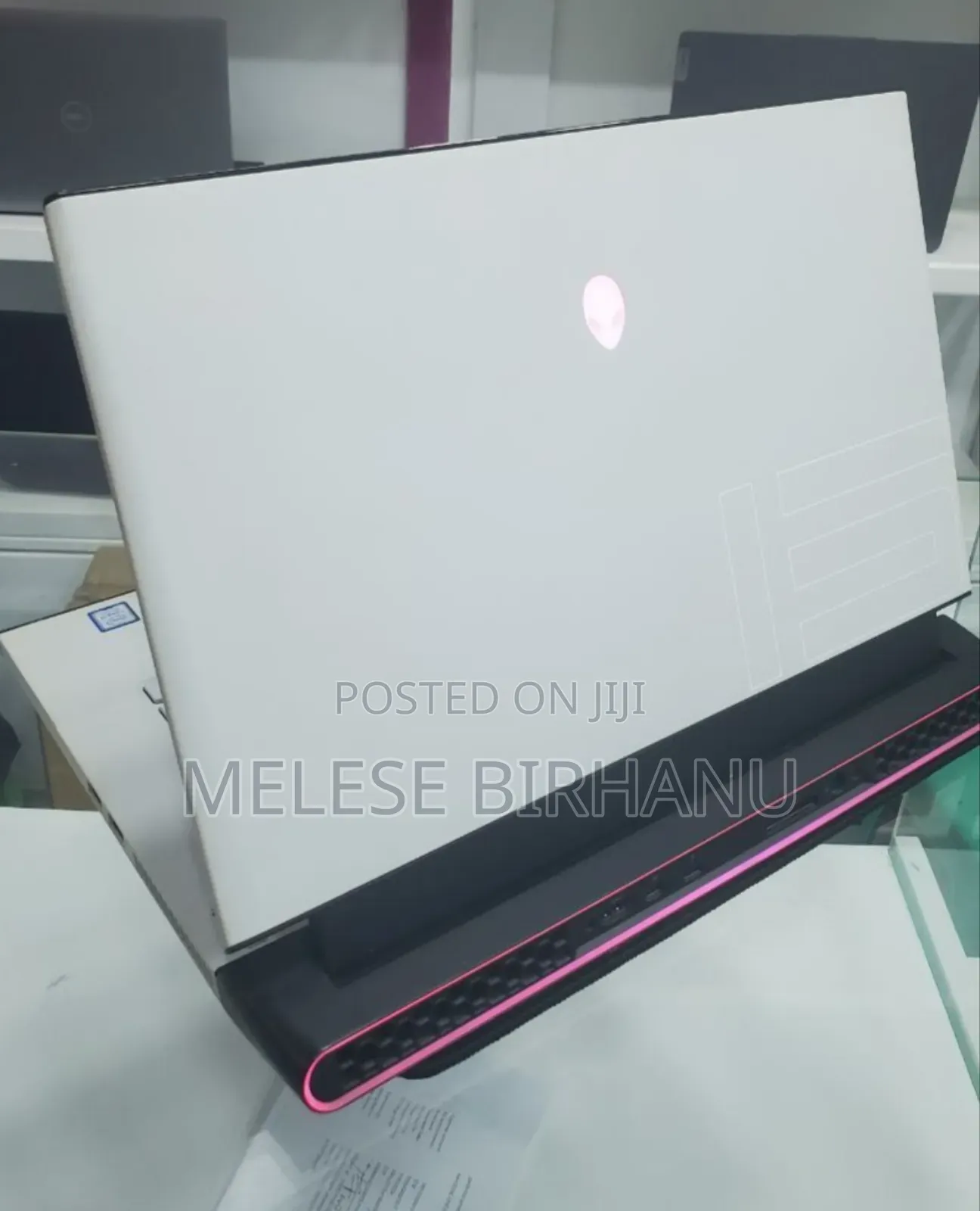 New Laptop Alienware M17x R2 16GB Intel Core I7 SSD 512GB