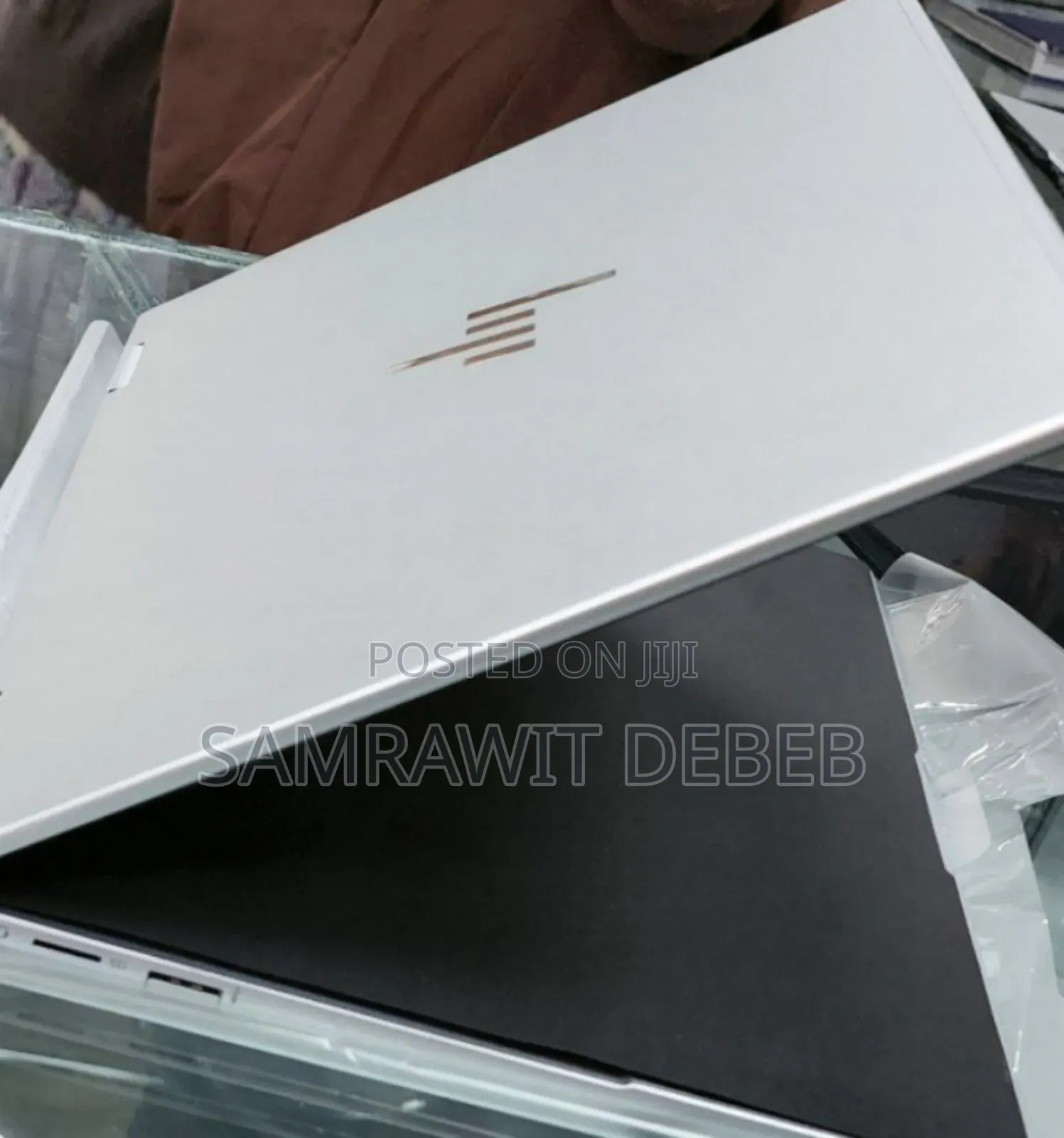 New Laptop HP Envy X360 8GB Intel Core I7 SSD 512GB