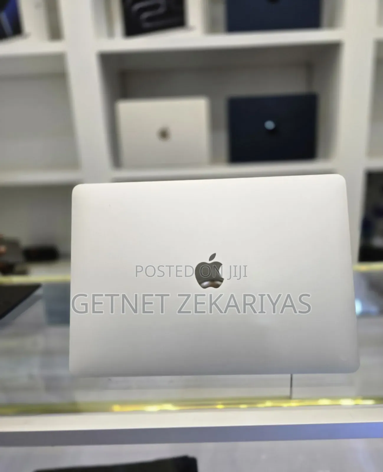 New Laptop Apple MacBook Air 2019 16GB Intel Core I5 SSD 256GB