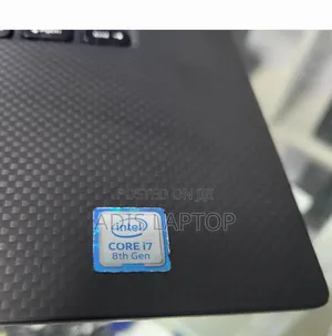 New Laptop Dell Precision 15 3520 16GB Intel Core I7 SSD 512GB