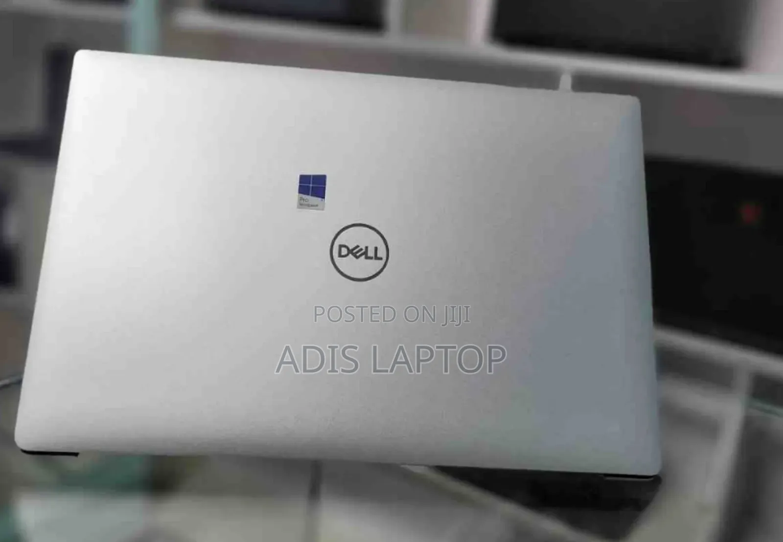 New Laptop Dell Precision 15 3520 16GB Intel Core I7 SSD 512GB