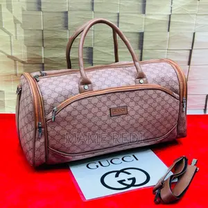 Photo - Elegant Light Travel Bag