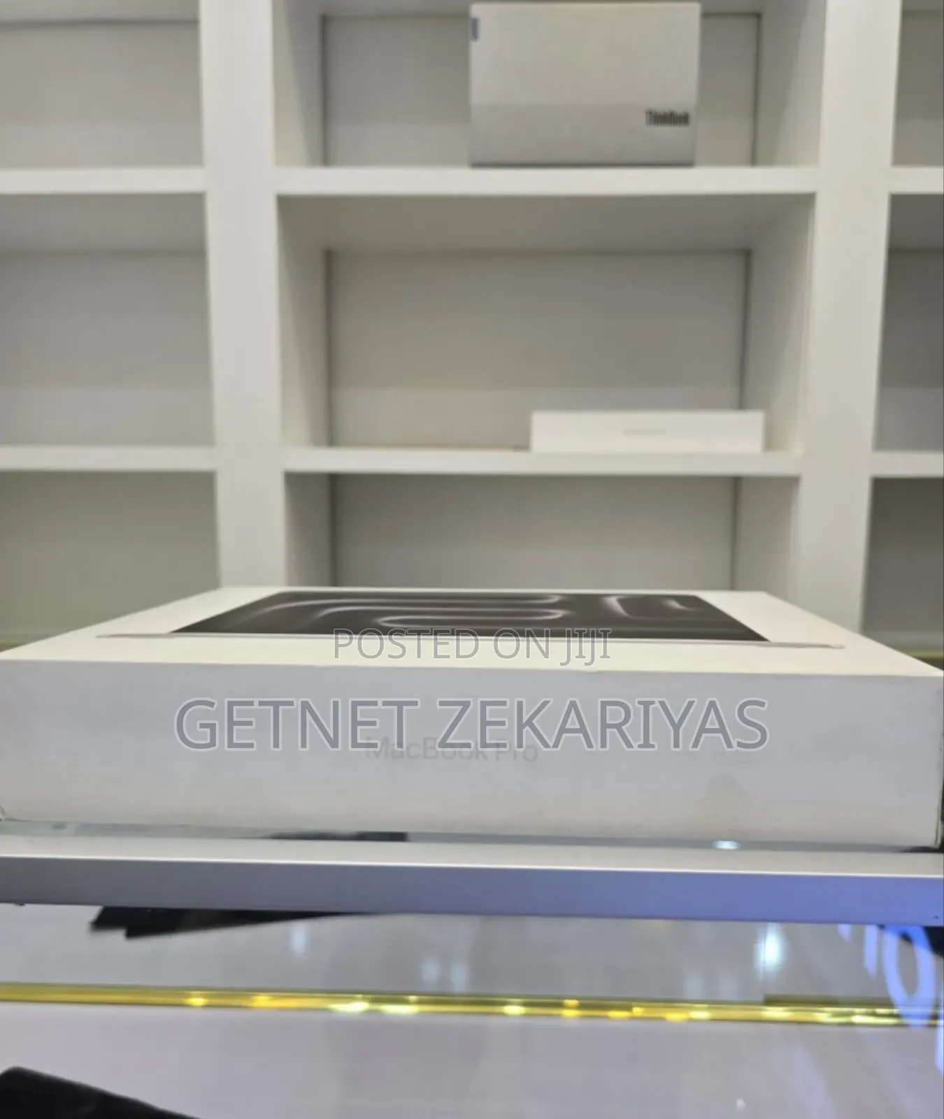 New Laptop Apple MacBook Pro 2023 M3 14-Inch 8GB Apple M3 SSD 512GB