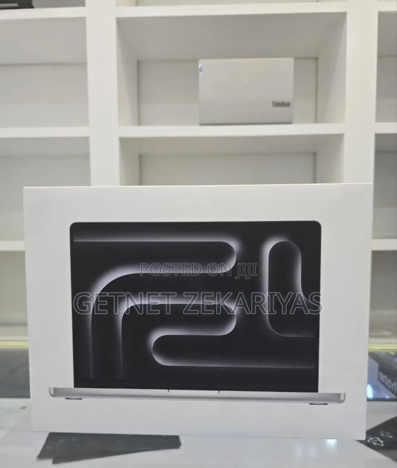 New Laptop Apple MacBook Pro 2023 M3 14-Inch 8GB Apple M3 SSD 512GB