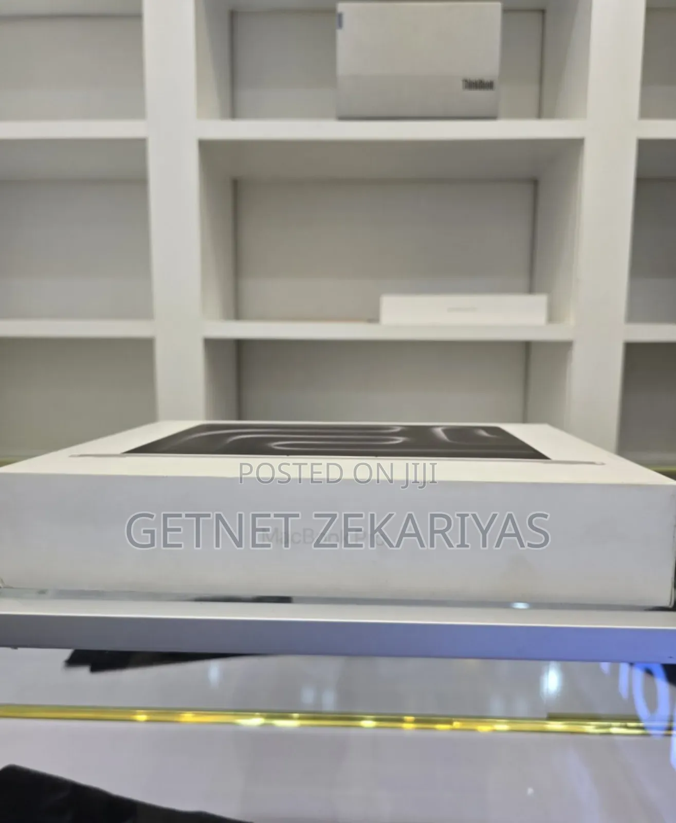 New Laptop Apple MacBook Pro 2023 M3 14-Inch 8GB Apple M3 SSD 512GB