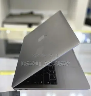 Photo - New Laptop Apple MacBook Air 2019 16GB Intel Core I5 SSD 256GB
