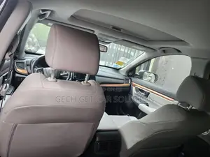 Honda CR-V 2021 Gray