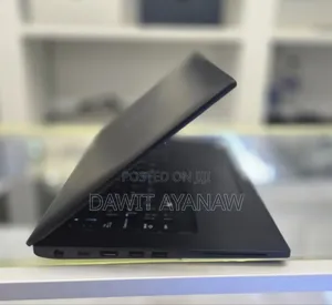 New Laptop Dell 8GB Intel Core I7 HDD 512GB