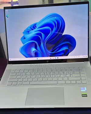New Laptop HP G60T 16GB Intel Core I9 SSD 512GB