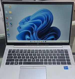 New Laptop HP EliteBook 840 G8 16GB Intel Core I5 SSD 512GB