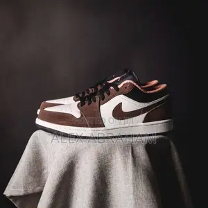 Jordan 1 “Low Moka” 2024